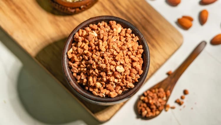 Almond-Salted Pralines image 2